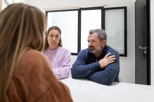 Estrategias de resolución de conflictos 8 Terapia de pareja online