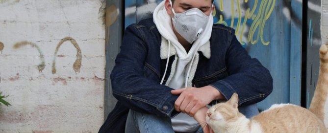 ¿Por qué nos reconforta salir al balcón a aplaudir? 6 • Neurita