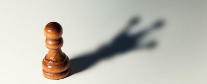 Confiar en alguien: 10 Señales para no hacerlo 9 confiar en alguien señales por las que no confiar condianza neurita blog de psicologia