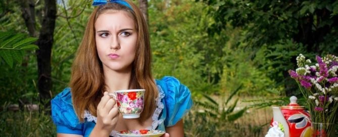 La Psicología de Alicia en el País de las Maravillas: 7 datos 6 psicologia alicia en el pais de las maravillas blog de psicologia neurita