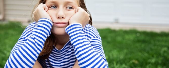 Paradoja del aburrimiento: por qué no hacer nada es más productivo de lo que crees 2 Paradoja del aburrimiento no hacer nada es productivo neurita psicologia curiosidades