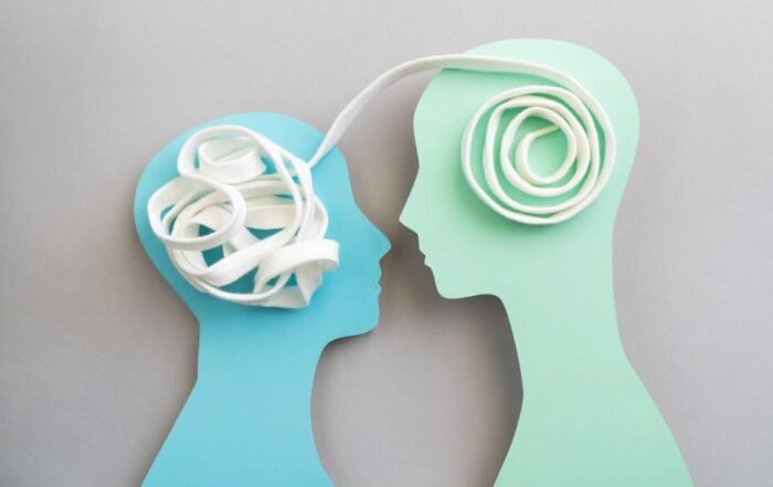 Cerebro social por qué necesitas a los demás para conocerte a ti mismo neurita psicologia curiosidades relaciones